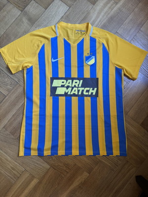 APOEL Nicosia 2018/19 Home Nike Football Jersey XL like new