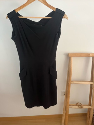 BCBG midi black dress used