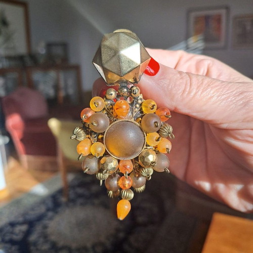 Vintage Italian long earrings with clips and topaz coral beads