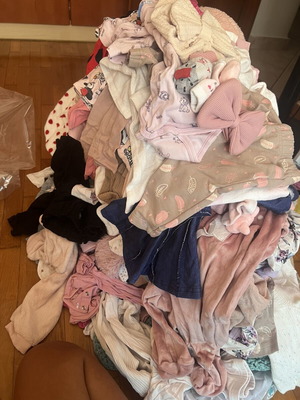 Baby clothes set, 1 to 18 months, dresses, pants, tops, rompers, socks, tights, ribbons