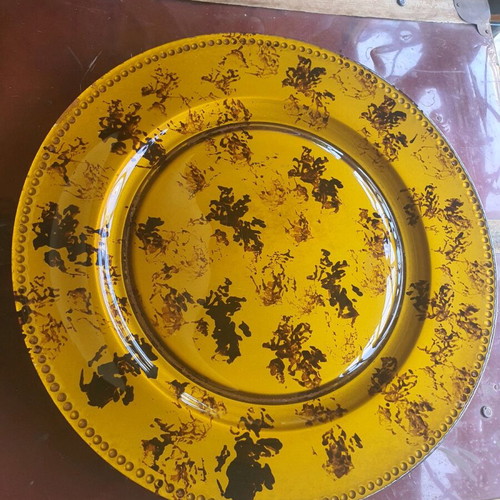 Glass serving platter like new, beautiful