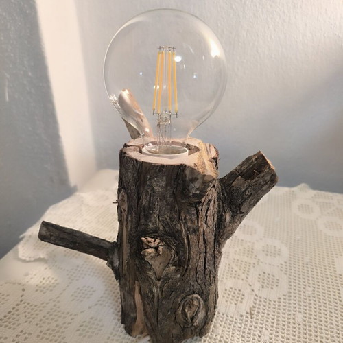 Handmade oak log table lamp with Edison bulb