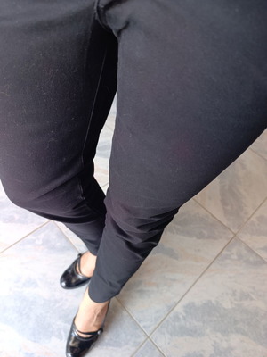 Pepe Rosa women's black crop pants