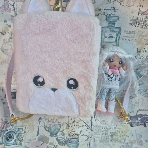 Na Na backpack with doll like new