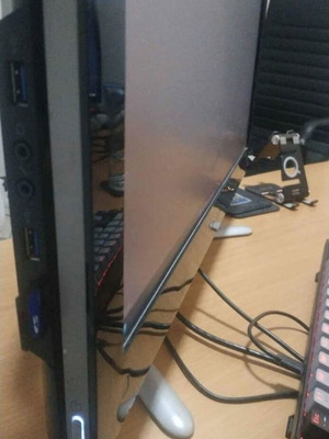 Lenovo all in one used with minor screen line