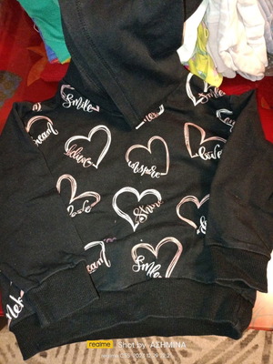 Hooded sweatshirt for 18-month-old girl with gift pants