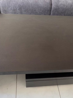 Wooden coffee table used, dark brown, 120x70x40 cm, two drawers, adjustable top