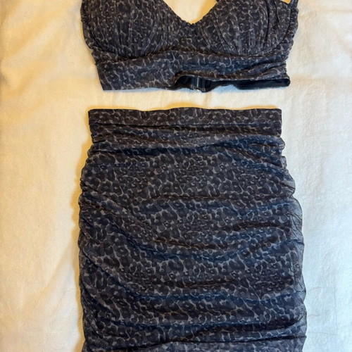Oh Polly set like new, skirt small and bustier XL, black-gray