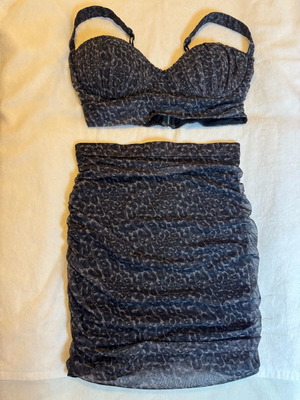 Oh Polly set like new, skirt small and bustier XL, black-gray