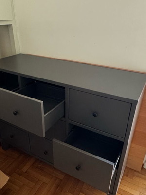 Μεταλλική συρταριέρα ΙΚΕΑ σαν καινούργια με 9 συρτάρια