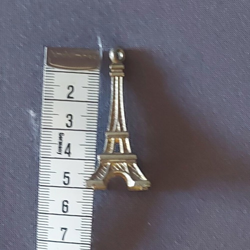 Eifel tower metal decorative used