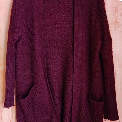 Long knitted burgundy cardigan with pockets Pull & Bear like new, medium