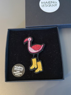 Macn et Lesquoy handmade pin brand new