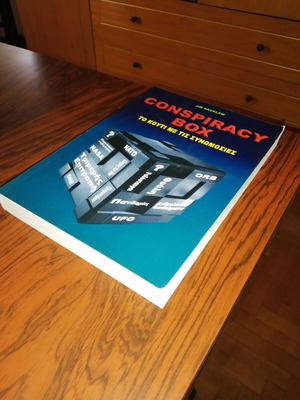 Conspiracy Box like new