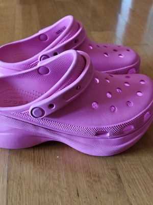 Crocs Bae clogs mules πλατφόρμες νούμερο 39 καινούρια ροζ