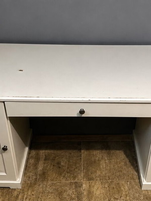 Wooden desk used with 2 cabinets and drawer 146x66 cm