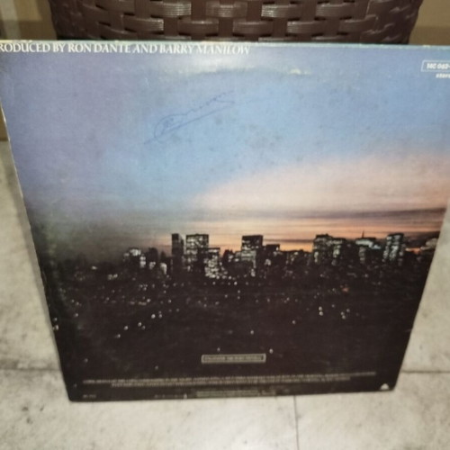 Barry Manilow Even Now vinyl record used, rock