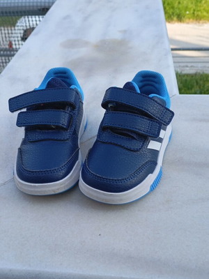Adidas athletic shoes new, blue, size 22-23