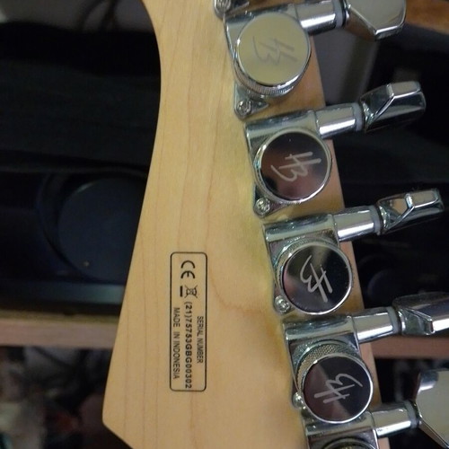 Harley Benton Fusion electric guitar new condition