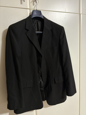 Suit jacket size 52 black like new