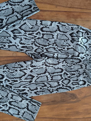 Κολάν snakeskin H&M μαύρο γκρι καινούργιο μέγεθος S