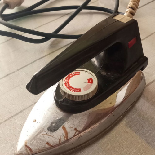Vintage Siemens electric iron used, model Typ TB 15 01