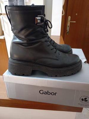 Gabor women's ankle boots size 41 leather like new black