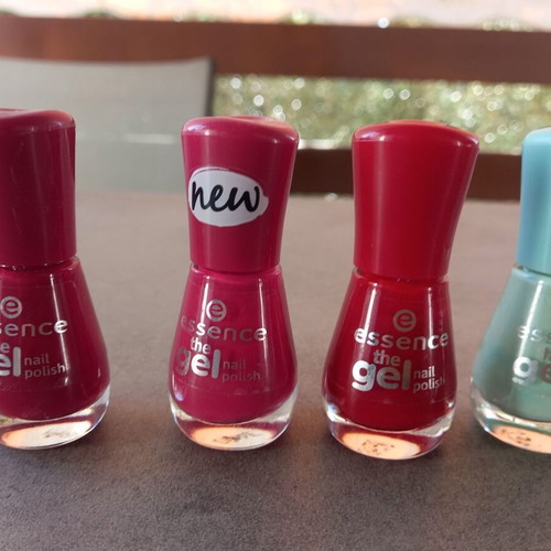Set of 7 branded nail polishes like new, OPI, Pupa, Essence