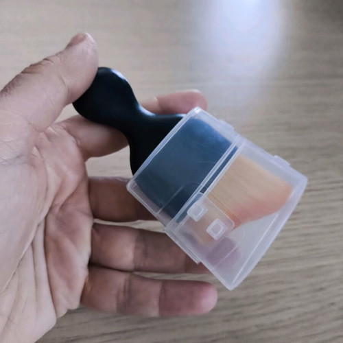 Makeup brush new