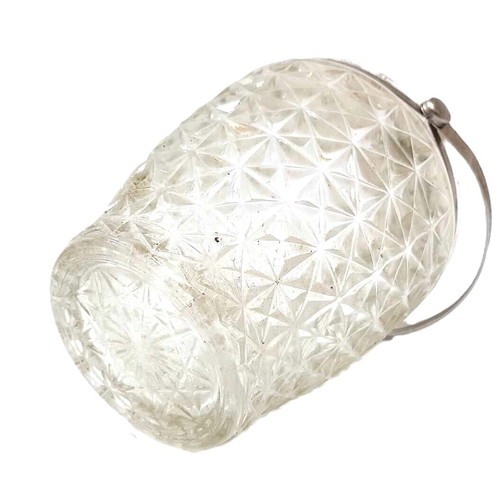 Vintage glass ice bucket like new with metal handle