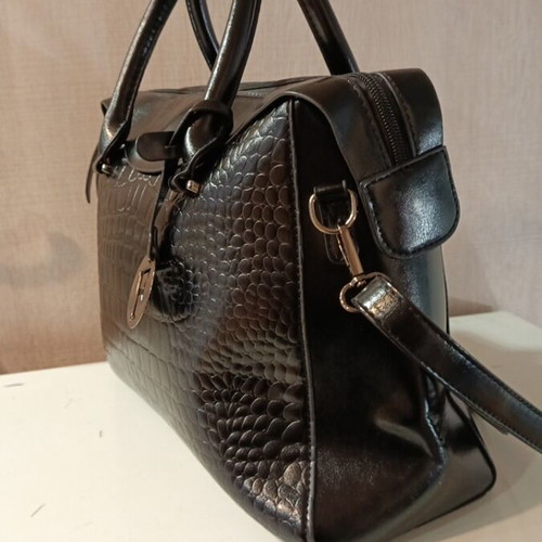 Women's black shoulder bag new