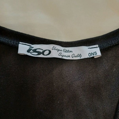 Iso sleeveless women's top rock style like new, black and white, size M