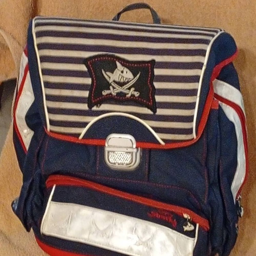 Capt'n Sharky school backpack by Die Spiegelburg