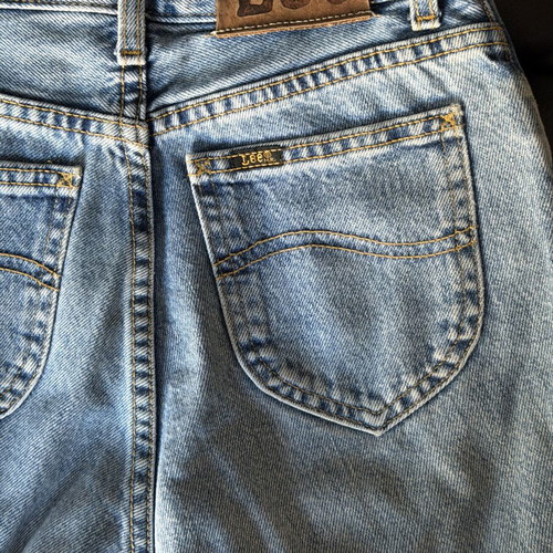Lee vintage denim shorts high-waisted XS like new, light blue washed
