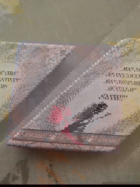 Καθρεφτάκι τσάντας