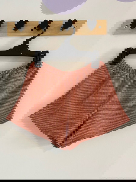 Σορτσάκι unisex για 4-5 ετών