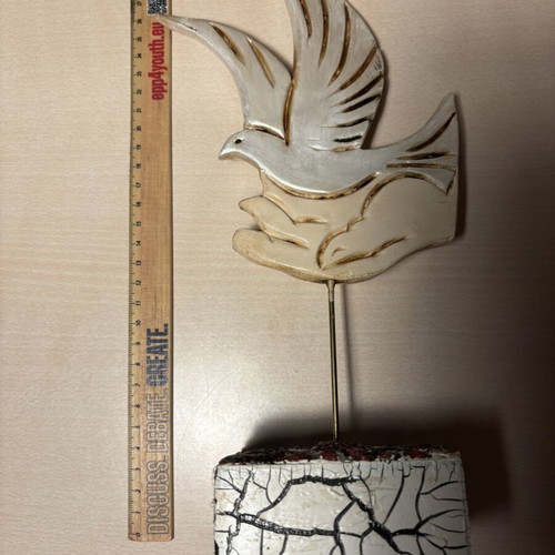 Handmade Decorative Dove Symbol of Peace and Freedom like new