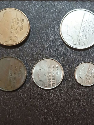 Set of 5 Dutch coins, various years