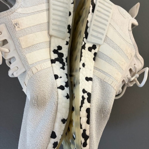 Adidas Originals NMD_R1 athletic shoes used, size 41, white