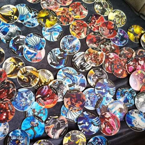 Monsuno set used