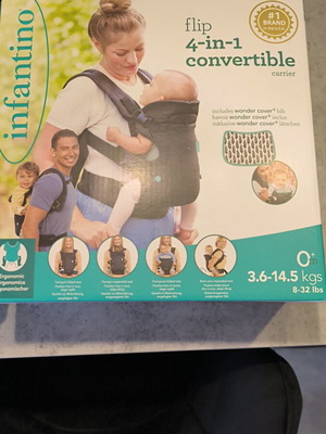 Infantino Flip 4-in-1 Convertible Carrier like new