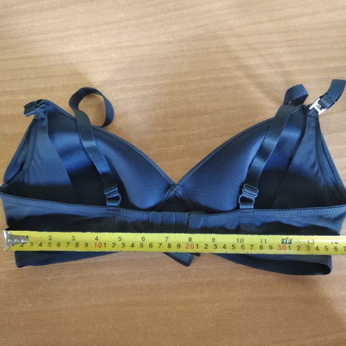 H&M Nursing Bra 80C like new, wire-free