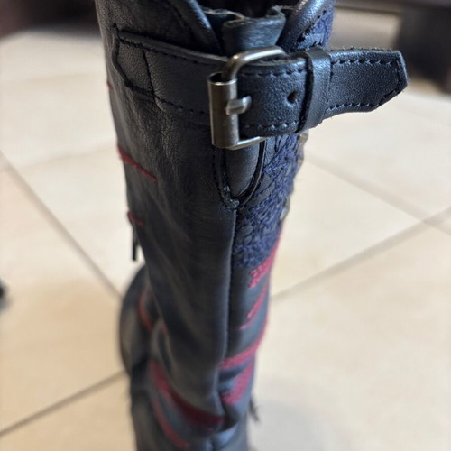 Women's boots size 36 used, black
