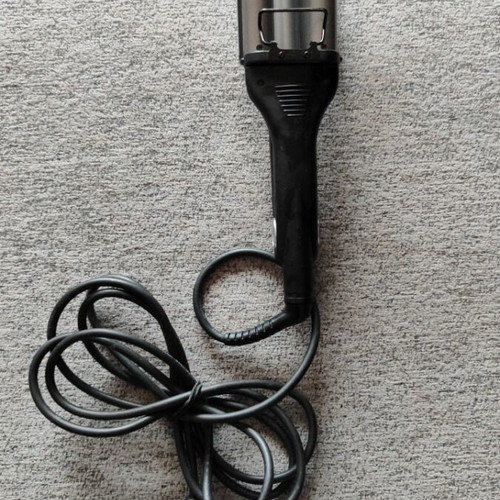 Babyliss Pro Titanium Tourmaline Curling Iron for Wavy Hair like new