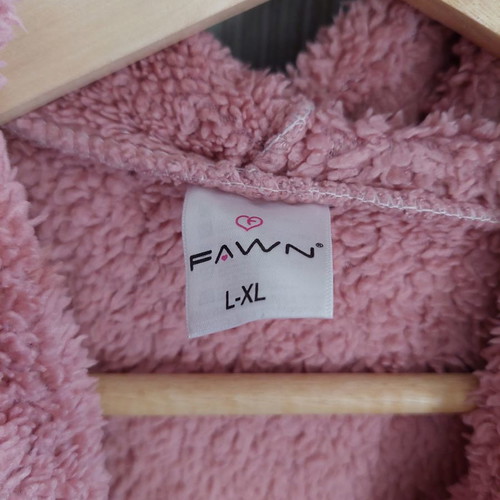 Fawn bathrobe used, pink fleece with belt and hood, size L