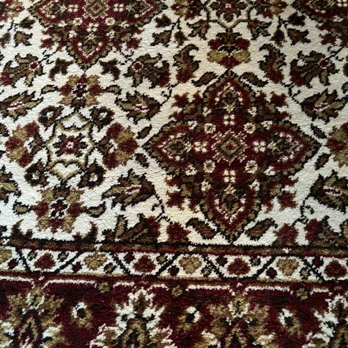 Rug used 2.40x1.60 in very good condition