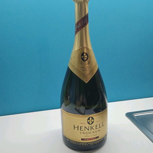Henkell Trocken sparkling dry wine 1.5l new