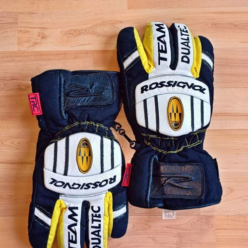 Rossignol ski gloves used, very good condition
