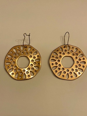 Earrings like new