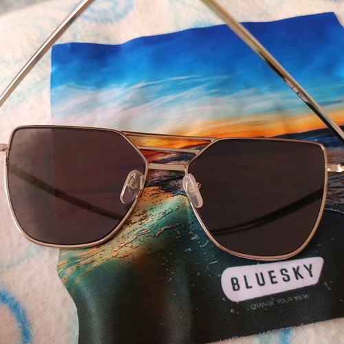 Mirror sunglasses like new